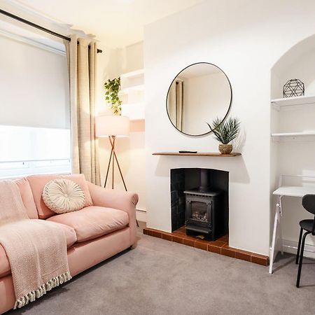 Inspohome Pontcanna Haven 2-Bed House Garden Netflix Games Freeparking Cardiff Extérieur photo
